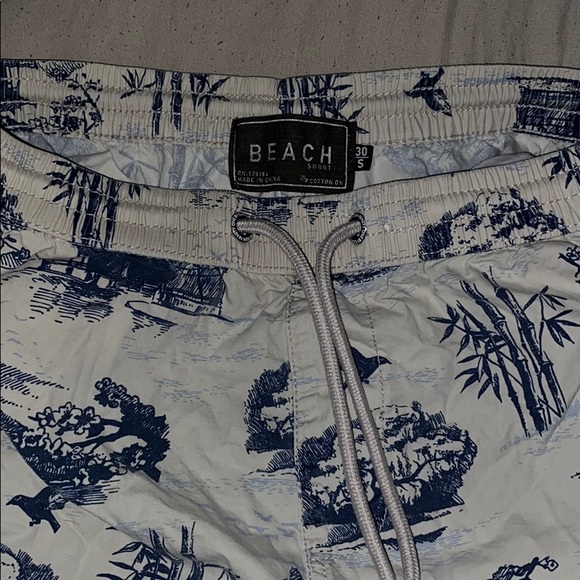 Beach short - Picture 3 of 3